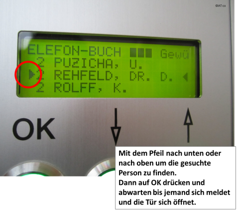 Bild vom Telefonbuch am Eingang des IAT