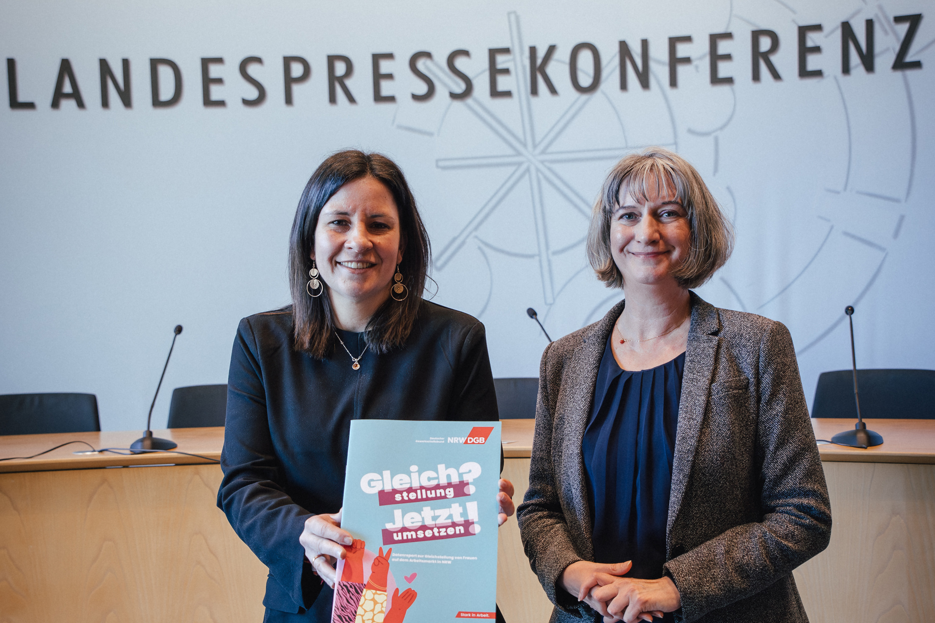 Slide mit Slider Frauen auf dem Arbeitsmarkt