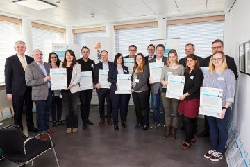 Gruppenfoto Auszeichnung beispielgebende Engagement im Klimaschutz auf der KlimaExpo.NRW