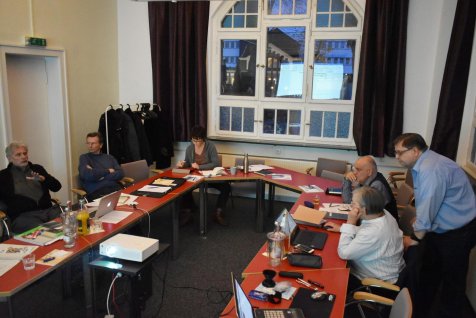 Teilnehmer*innen auf der 39. Klausurtagung „Mensch – Maschine – Kommunikation“ (MMK) Teilnehmer*innen auf der 39. Klausurtagung „Mensch – Maschine – Kommunikation“ (MMK)