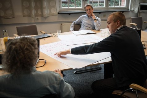 Teilnehmer auf der 39. Klausurtagung „Mensch – Maschine – Kommunikation“ (MMK) Teilnehmer auf der 39. Klausurtagung „Mensch – Maschine – Kommunikation“ (MMK)