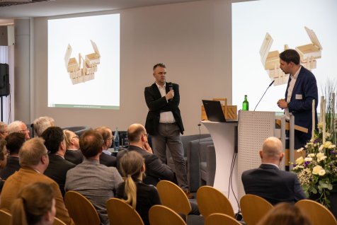 Dr. Sebastian Merkel und Dr. Peter Enste auf der Abschiedsveranstaltung für Prof. Dr. Josef Hilbert